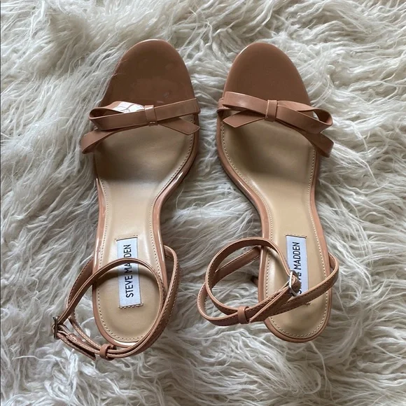 Steve Madden Bradshaw Sandals Dark Blush Patent, Size 9 - Picture 5 of 10